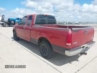 1999 Ford F-250 with VIN 1FTPX27W3XKC13331, listed as a IAAI auction lot 42808366 with Not provided miles and . Bid and sale history available at DreamBid. Image 3.
