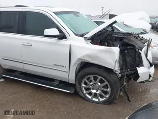 2016 GMC Yukon Denali with VIN 1GKS2CKJ1GR299065, listed as a IAAI auction lot 41513618 with 111043 miles. Bid and sale history available at carsss.com. Image 1.