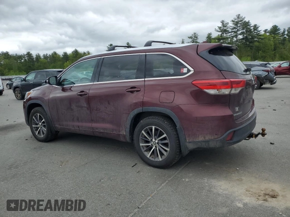 2018 Toyota Highlander SE z VIN 5TDJZRFH0JS857493, wystawiony jako Copart lot #57224495 z przebiegiem 111 862 mil mil oraz Szkoda całkowita • Salvage title. Historia ofert i sprzedaży dostępna na DreamBid. Obrazek 2.