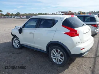 2014 Nissan Juke S with VIN JN8AF5MR7ET356853, listed as a IAAI auction lot 41374019 with Not Provided miles. Bid and sale history available at carsss.com. Image 3.