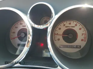 2007 Pontiac Solstice z VIN 1G2MB35BX7Y137681, wystawiony jako Copart lot #67002804 z przebiegiem 133 295 mil mil oraz Szkoda całkowita • Salvage title. Historia ofert i sprzedaży dostępna na DreamBid. Obrazek 9.