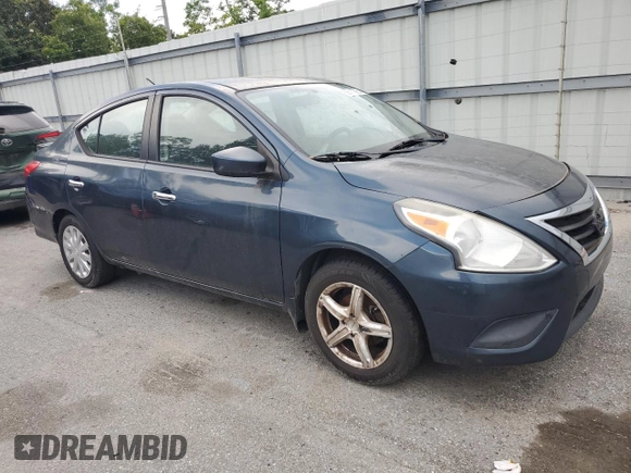 2015 Nissan Versa SV z VIN 3N1CN7AP5FL921373, wystawiony jako Copart lot #58511895 z przebiegiem 174 313 mil mil oraz Czysty tytuł • Clean title. Historia ofert i sprzedaży dostępna na DreamBid. Obrazek 4.