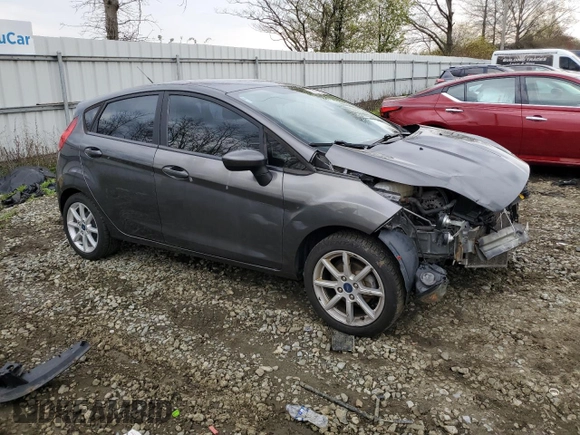 2019 Ford Fiesta SE with VIN 3FADP4EJ5KM107136, listed as a Copart auction lot 53155955 with 77,234 mi miles and Clean Title. Bid and sale history available at carsss.com. Image 4.