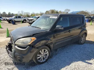 2013 Kia Soul + z VIN KNDJT2A66D7753099, wystawiony jako Copart lot #50057275 z przebiegiem 126 755 mil mil oraz Szkody całkowita. Historia ofert i sprzedaży dostępna na DreamBid. Obrazek 1.
