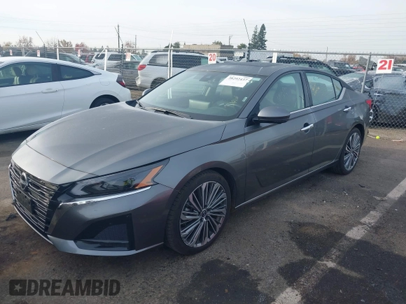 2023 Nissan Altima SL with VIN 1N4BL4EV6PN373414, listed as a IAAI auction lot 38292437 with 29,418 mi miles and . Bid and sale history available at DreamBid. Image 17.