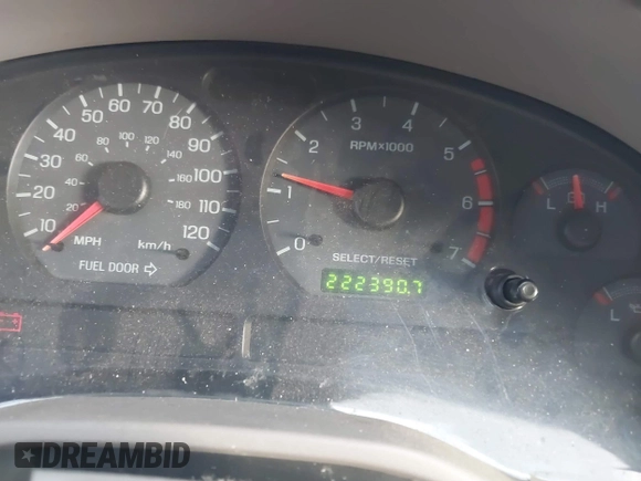 2002 Ford Mustang Standard with VIN 1FAFP404X2F202883, listed as a IAAI auction lot 41738957 with 222,390 mi miles. Bid and sale history available at carsss.com. Image 7.