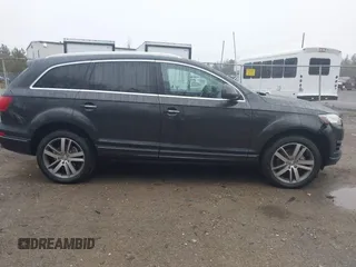 2014 Audi Q7 Premium Plus with VIN WA1LMAFE3ED016102, listed as a IAAI auction lot 40954158 with 129,143 mi miles and . Bid and sale history available at DreamBid. Image 13.