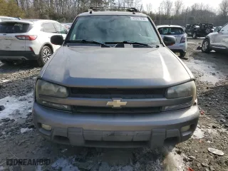 2005 Chevrolet TrailBlazer LS with VIN 1GNET16S956172860, listed as a Copart auction lot 42287255 with 206,222 mi miles and Clean Title. Bid and sale history available at carsss.com. Image 5.