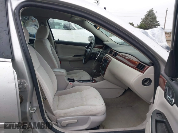 2006 Chevrolet Impala LT 3.9L with VIN 2G1WC581469135971, listed as a IAAI auction lot 40970623 with 191,171 mi miles and . Bid and sale history available at DreamBid. Image 5.