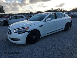 2015 Kia K900 Luxury with VIN KNALW4D4XF6018461, listed as a Copart auction lot 86055044 with 147,141 mi miles and Salvage Title. Bid and sale history available at carsss.com. Image 1.