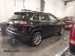 2021 Jeep Cherokee Latitude Lux with VIN 1C4PJMMX2MD107902, listed as a IAAI auction lot 41229913 with 61,195 mi miles and . Bid and sale history available at DreamBid. Image 4.