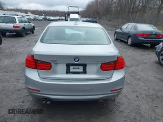 2013 BMW 3 Series 328i xDrive with VIN WBA3B5C59DF595961, listed as a IAAI auction lot 41951160 with 111,517 mi miles. Bid and sale history available at carsss.com. Image 16.