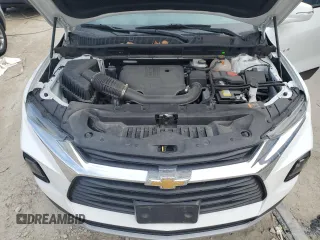 2022 Chevrolet Blazer LT z VIN 3GNKBHR49NS113055, wystawiony jako Copart lot #54768725 z przebiegiem 51 151 mil mil oraz Szkoda całkowita • Salvage title. Historia ofert i sprzedaży dostępna na DreamBid. Obrazek 12.