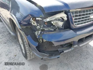 2005 Ford Explorer XLT z VIN 1FMZU73E15UB00924, wystawiony jako IAAI lot #41991317 z przebiegiem 210 092 mil mil oraz . Historia ofert i sprzedaży dostępna na DreamBid. Obrazek 6.