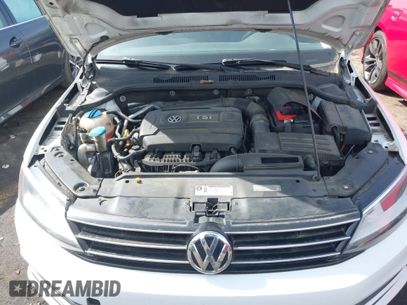2015 Volkswagen Jetta Sport с VIN 3VWD17AJ6FM302345, выставлен на аукционе IAAI как лот 42226480 с пробегом 143 998 миль миль и . История ставок и продаж доступна на DreamBid. Изображение 10.
