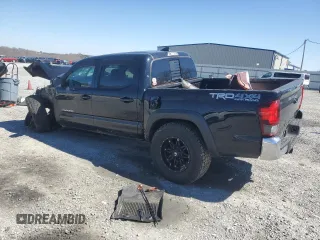 2018 Toyota Tacoma SR with VIN 5TFCZ5AN3JX128185, listed as a Copart auction lot 48668685 with 0 mi miles and Salvage Title. Bid and sale history available at carsss.com. Image 2.