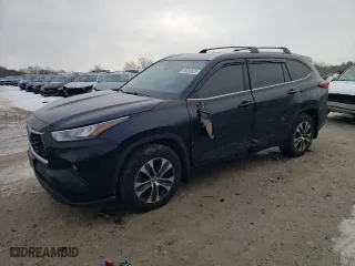 2020 Toyota Highlander XLE with VIN 5TDHZRBH1LS036538, listed as a Copart auction lot 46052625 with 117,597 mi miles and Salvage Title. Bid and sale history available at carsss.com. Image 1.