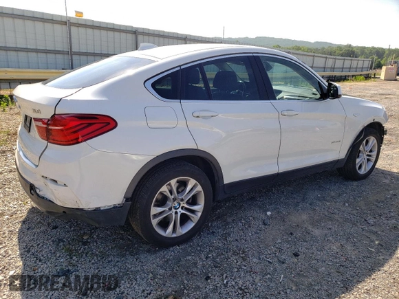 2015 BMW X4 xDrive28i with VIN 5UXXW3C57F0M88277, listed as a Copart auction lot 61388634 with 110,962 mi miles and Salvage title. Bid and sale history available at DreamBid. Image 3.