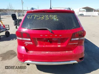 2018 Dodge Journey Crossroad with VIN 3C4PDDGG5JT371074, listed as a IAAI auction lot 41753355 with 122,353 mi miles and . Bid and sale history available at DreamBid. Image 17.