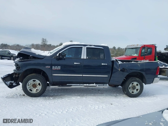2014 Ram 2500 SLT with VIN 3C6TR5DT1EG252970, listed as a IAAI auction lot 41401215 with 118,992 mi miles. Bid and sale history available at carsss.com. Image 14.