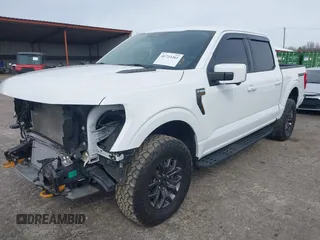 2022 Ford F-150 XL with VIN 1FTEW1E83NFC04210, listed as a IAAI auction lot 41723261 with 33,333 mi miles and . Bid and sale history available at DreamBid. Image 2.