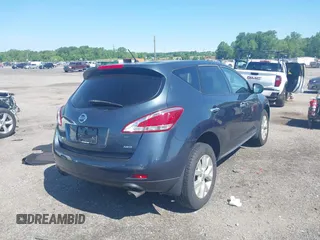 2013 Nissan Murano LE z VIN JN8AZ1MW6DW307341, wystawiony jako IAAI lot #42201960 z przebiegiem 113 133 mil mil oraz . Historia ofert i sprzedaży dostępna na DreamBid. Obrazek 4.