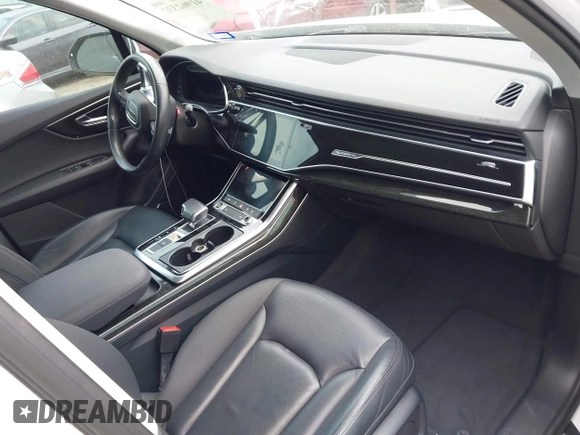 2021 Audi Q7 Premium Plus with VIN WA1LXAF71MD013285, listed as a IAAI auction lot 41962332 with 81,746 mi miles and . Bid and sale history available at DreamBid. Image 5.