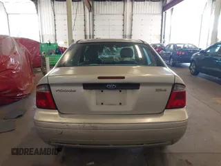 2005 Ford Focus S with VIN 1FAFP34N85W224267, listed as a IAAI auction lot 42349913 with 140,413 mi miles and . Bid and sale history available at DreamBid. Image 17.