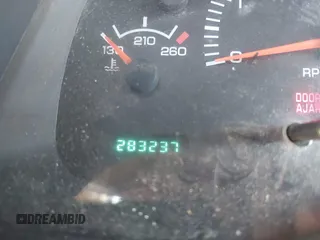 2000 Dodge Durango z VIN 1B4HS28Z0YF170313, wystawiony jako IAAI lot #41690703 z przebiegiem 283 237 mil mil oraz . Historia ofert i sprzedaży dostępna na DreamBid. Obrazek 7.