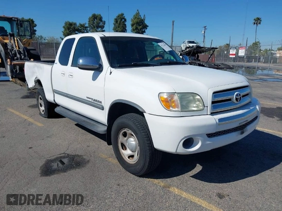 2006 Toyota Tundra SR5 with VIN 5TBRU34116S468950, listed as a IAAI auction lot 41723659 with 63,968 mi miles and . Bid and sale history available at carsss.com. Image 1.