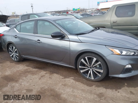 2021 Nissan Altima SR with VIN 1N4BL4CV1MN335698, listed as a IAAI auction lot 41589256 with 80,785 mi miles and . Bid and sale history available at carsss.com. Image 13.