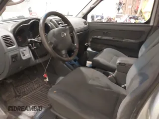 2002 Nissan Xterra SE SC z VIN 5N1MD28Y32C540113, wystawiony jako IAAI lot #40391739 z przebiegiem 196 838 mil mil oraz . Historia ofert i sprzedaży dostępna na DreamBid. Obrazek 5.