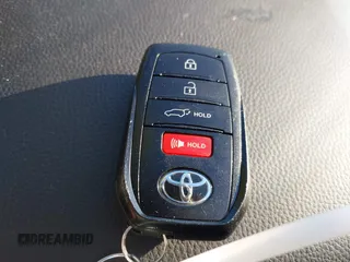 2024 Toyota Highlander LE with VIN 5TDKDRAH6RS051518, listed as a IAAI auction lot 41393093 with 23,305 mi miles and . Bid and sale history available at DreamBid. Image 11.