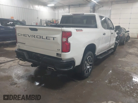 2020 Chevrolet Silverado 1500 LT Trail Boss with VIN 1GCPYFED6LZ209619, listed as a IAAI auction lot 41571604 with 51,753 mi miles. Bid and sale history available at carsss.com. Image 4.