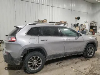 2020 Jeep Cherokee Altitude with VIN 1C4PJMLB8LD569191, listed as a Copart auction lot 46123285 with 188,014 mi miles and Salvage Title. Bid and sale history available at carsss.com. Image 3.