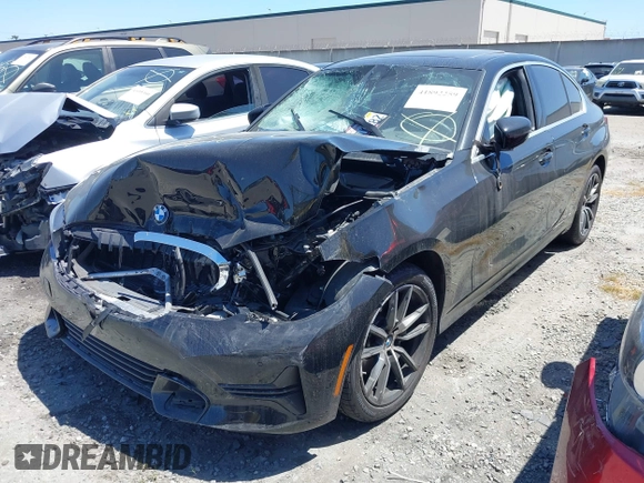 2021 BMW 3 Series 330i with VIN 3MW5R1J09M8C21377, listed as a IAAI auction lot 41892259 with Not Provided miles and . Bid and sale history available at carsss.com. Image 17.