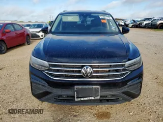 2022 Volkswagen Tiguan SE z VIN 3VV3B7AX3NM114527, wystawiony jako Copart lot #61301715 z przebiegiem 60 534 mil mil oraz Szkoda całkowita • Salvage title. Historia ofert i sprzedaży dostępna na DreamBid. Obrazek 5.