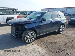 2015 Mercedes-Benz M 400 with VIN 4JGDA5GB8FA560446, listed as a IAAI auction lot 41783953 with 144,633 mi miles and . Bid and sale history available at DreamBid. Image 17.