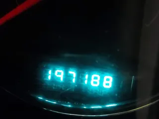 2007 Jeep Liberty Limited z VIN 1J4GL58K27W510747, wystawiony jako IAAI lot #42313014 z przebiegiem 197 188 mil mil oraz . Historia ofert i sprzedaży dostępna na DreamBid. Obrazek 15.