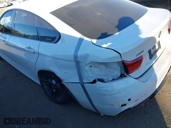 2019 BMW 4 Series 440i xDrive with VIN WBA4J7C57KBM74773, listed as a IAAI auction lot 40770866 with 79,382 mi miles and . Bid and sale history available at carsss.com. Image 6.