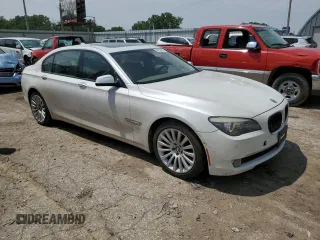 2009 BMW 7 Series 750Li with VIN WBAKB83599CY58147, listed as a Copart auction lot 59238475 with 124,336 mi miles and Salvage title. Bid and sale history available at DreamBid. Image 4.