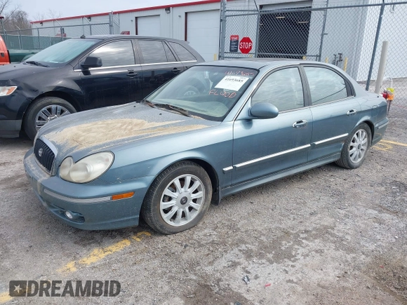 2005 Hyundai Sonata GLS with VIN KMHWF35H35A096177, listed as a IAAI auction lot 41693685 with 206,946 mi miles. Bid and sale history available at carsss.com. Image 2.
