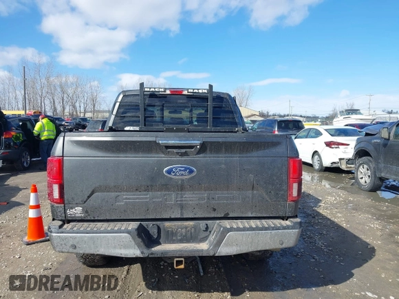 2018 Ford F-150 XL z VIN 1FTEW1E53JKE66560, wystawiony jako IAAI lot #41837583 z przebiegiem 131 060 mil mil oraz . Historia ofert i sprzedaży dostępna na DreamBid. Obrazek 16.