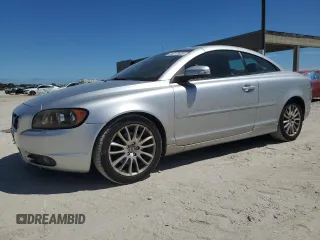 2008 Volvo C70 with VIN YV1MC67258J048015, listed as a Copart auction lot 50317825 with 135,434 mi miles and Clean Title. Bid and sale history available at carsss.com. Image 1.