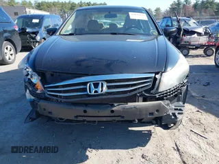 2012 Honda Accord SE z VIN 1HGCP2F61CA101404, wystawiony jako IAAI lot #42038839 z przebiegiem 121 506 mil mil oraz . Historia ofert i sprzedaży dostępna na DreamBid. Obrazek 13.