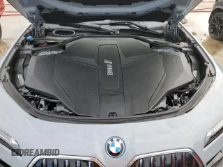 2023 BMW i7 xDrive60 z VIN WBY53EJ0XPCL55905, wystawiony jako Copart lot #46394144 z przebiegiem Nie podano mil oraz Szkody całkowita. Historia ofert i sprzedaży dostępna na DreamBid. Obrazek 13.