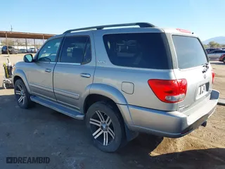 2005 Toyota Sequoia SR5 with VIN 5TDZT34AX5S244276, listed as a IAAI auction lot 41605214 with 226,565 mi miles. Bid and sale history available at carsss.com. Image 3.