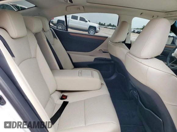 2023 Lexus ES 350 с VIN 58ADZ1B1XPU140020, выставлен на аукционе Copart как лот 62044125 с пробегом 7 251 миль миль и Списание • Salvage title. История ставок и продаж доступна на DreamBid. Изображение 10.