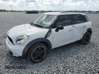 2012 MINI Countryman S with VIN WMWZC3C54CWL85472, listed as a Copart auction lot 50895525 with 146,818 mi miles and Salvage Title. Bid and sale history available at DreamBid. Image 1.