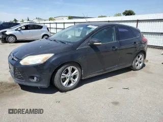 2012 Ford Focus SE z VIN 1FAHP3K28CL392524, wystawiony jako Copart lot #57301205 z przebiegiem 185 914 mil mil oraz Szkoda całkowita • Salvage title. Historia ofert i sprzedaży dostępna na DreamBid. Obrazek 1.
